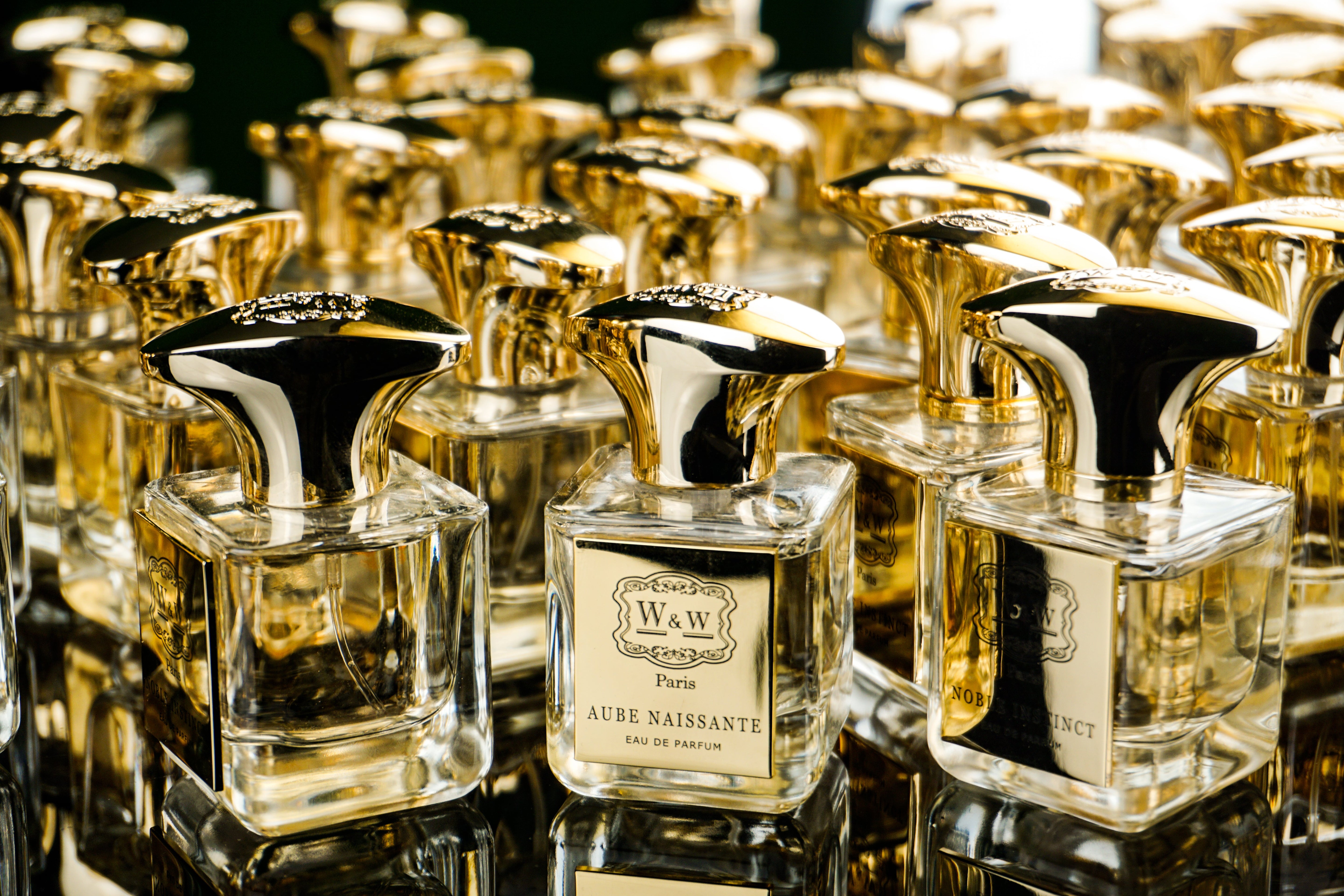 PARFUMS