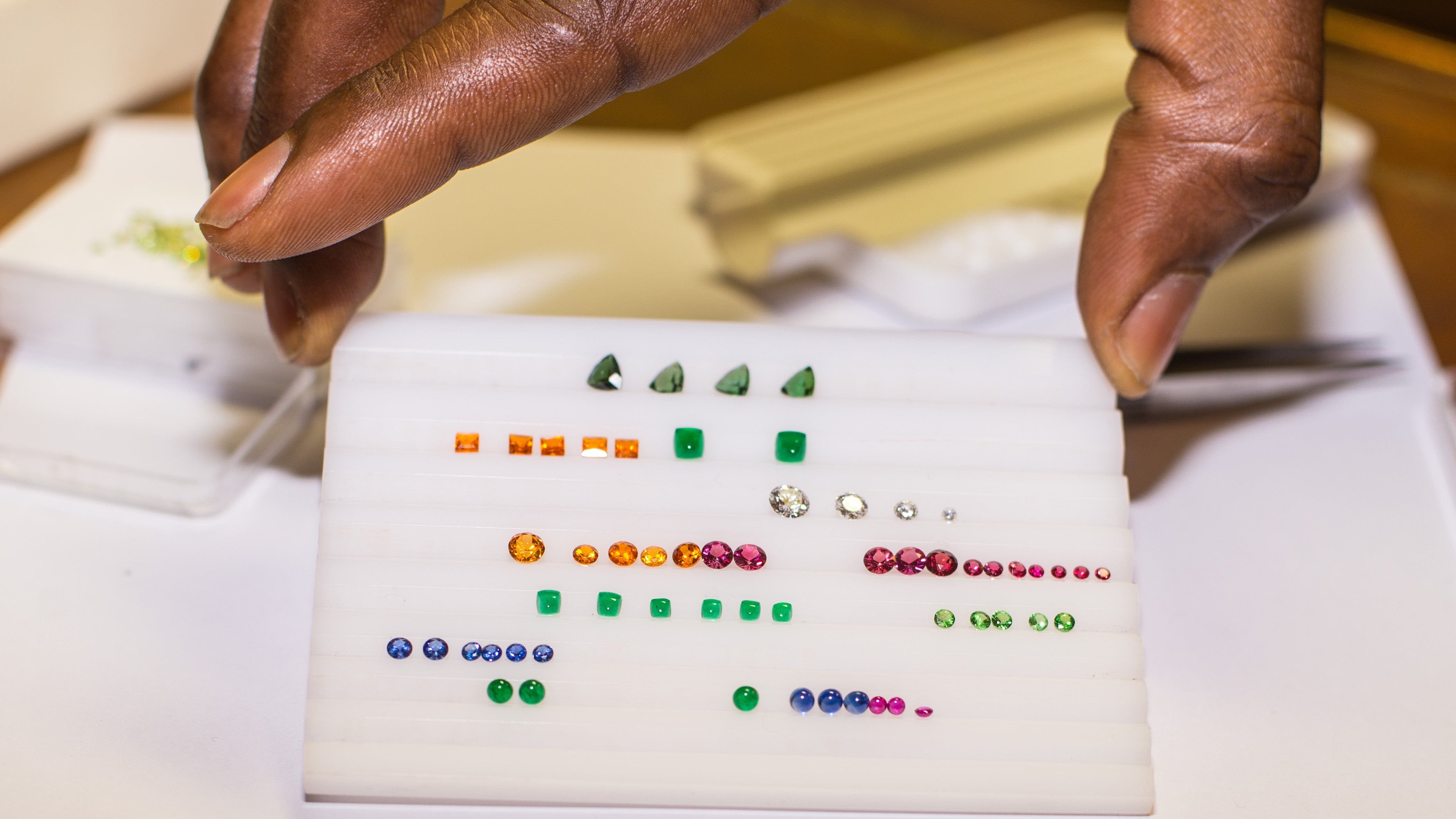 joaillerie W&w paris herman mfuanani diamants ruby saphire emeraude